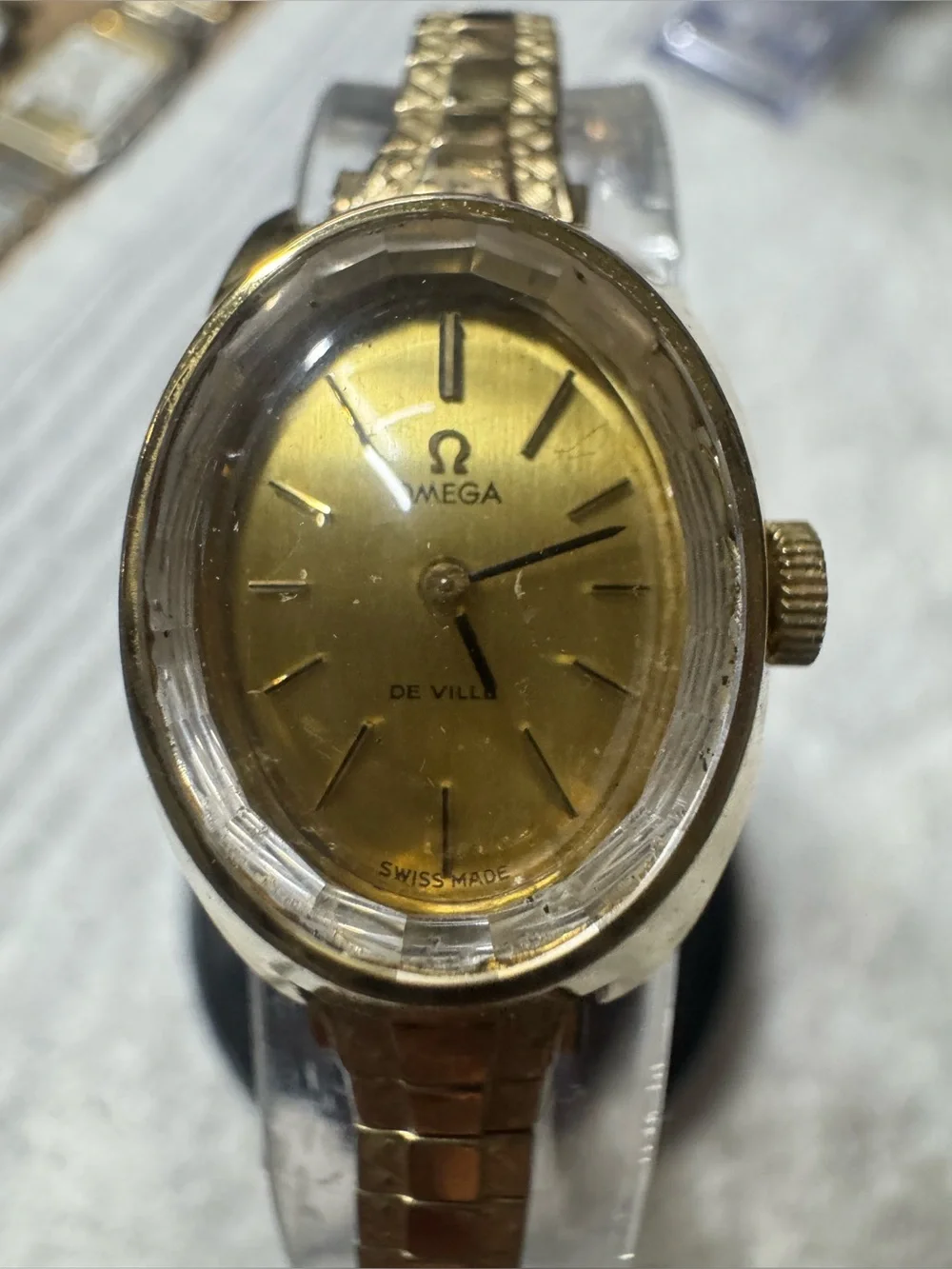 #204 Omega Gold Tone Oval Women's De Ville Watch